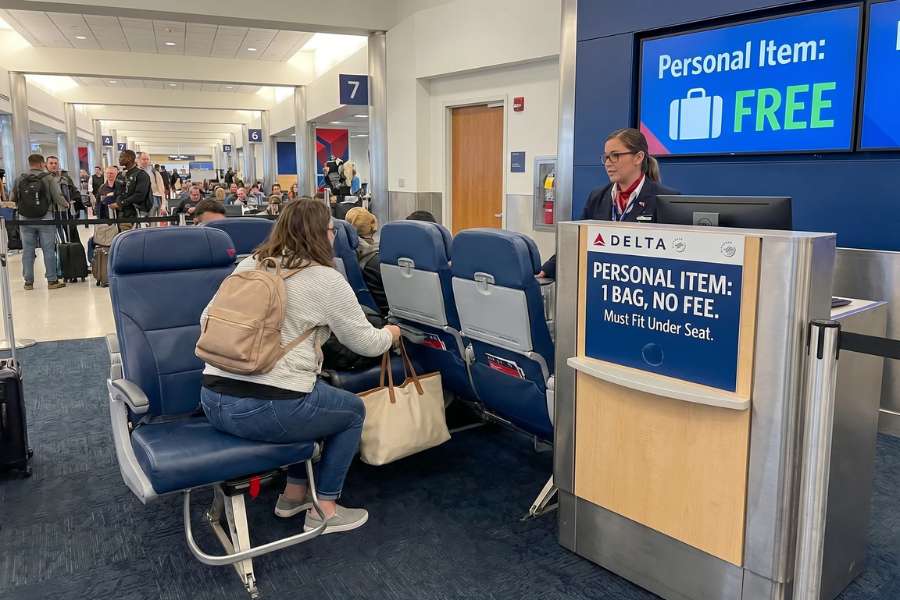 Delta Airlines Personal Item Size