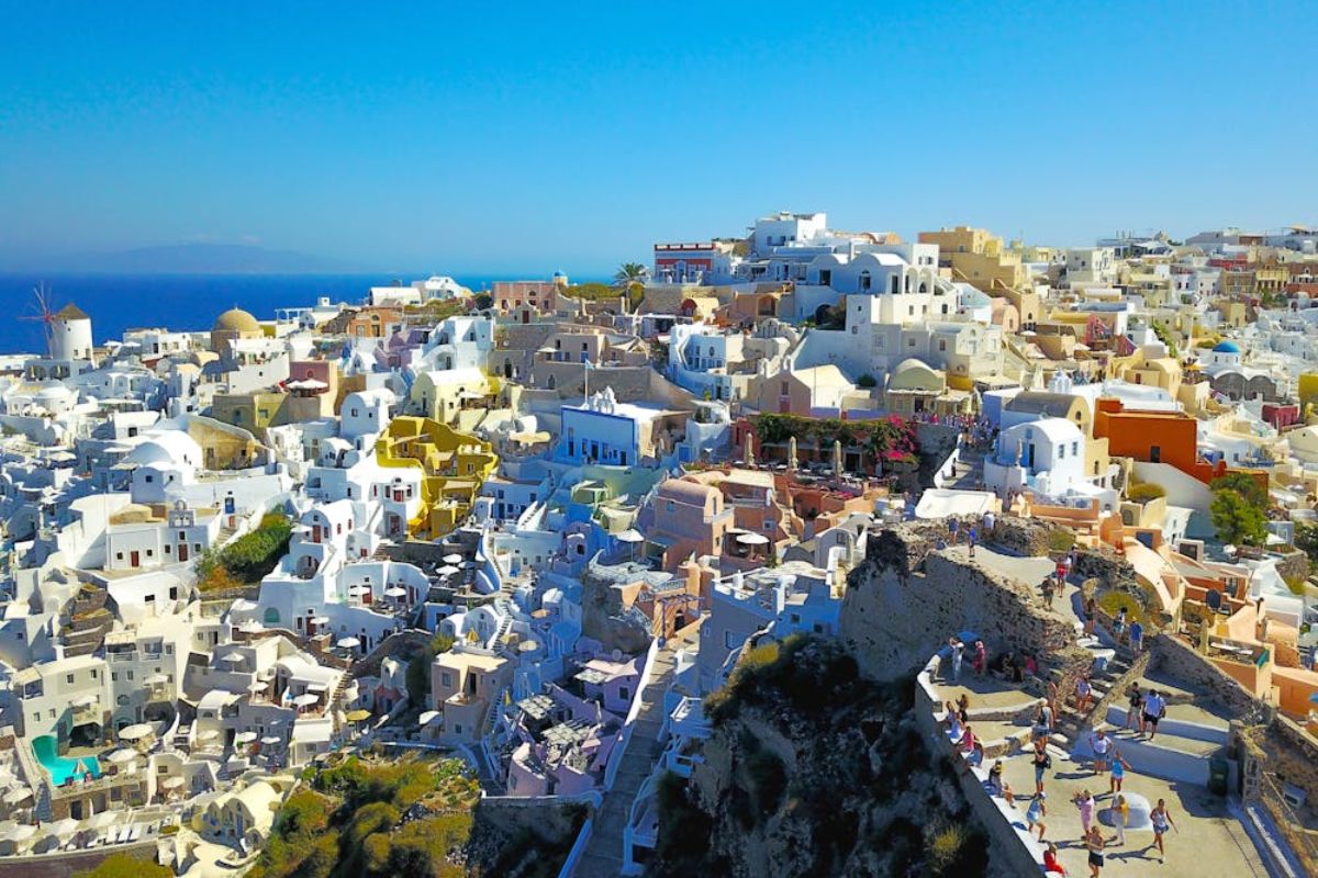What to Wear in Greece for Men: Style Tips & Packing Guide
