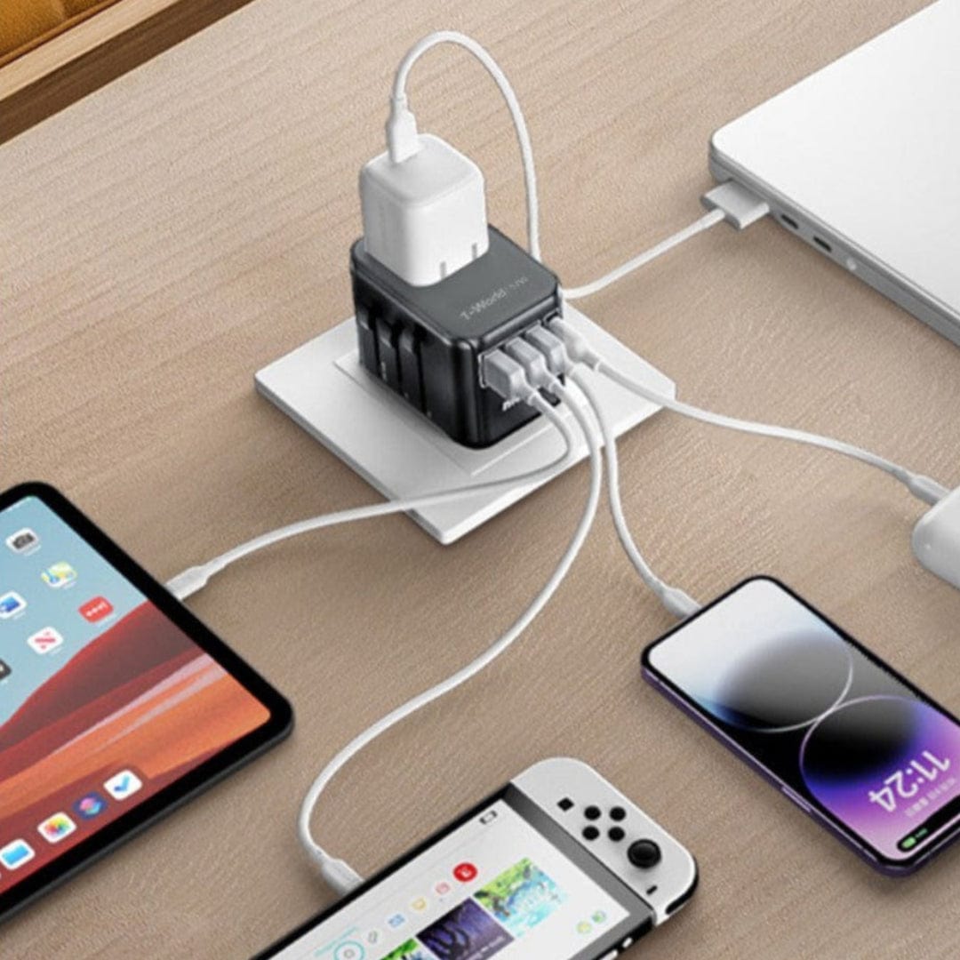 Universal Travel Adapter Plug UA12 / Multi Country Converter / 4 Bit ARCA